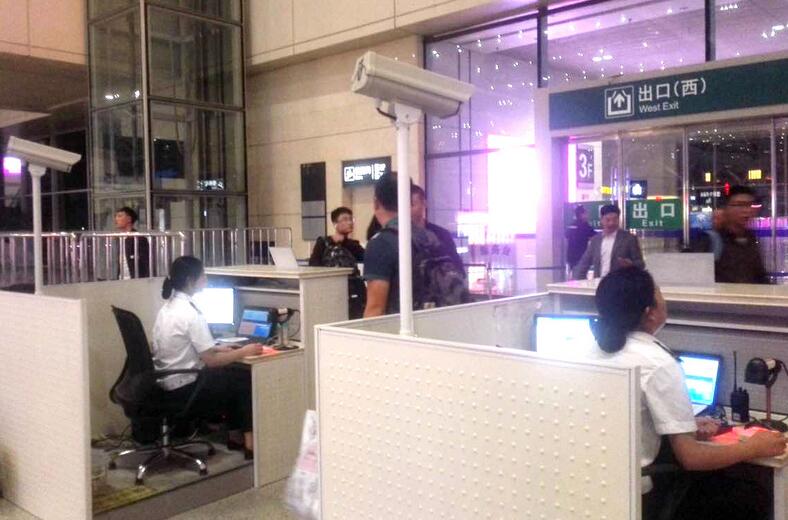 沒有身份證寸步難行 坐高鐵即將進入“刷臉”時代！