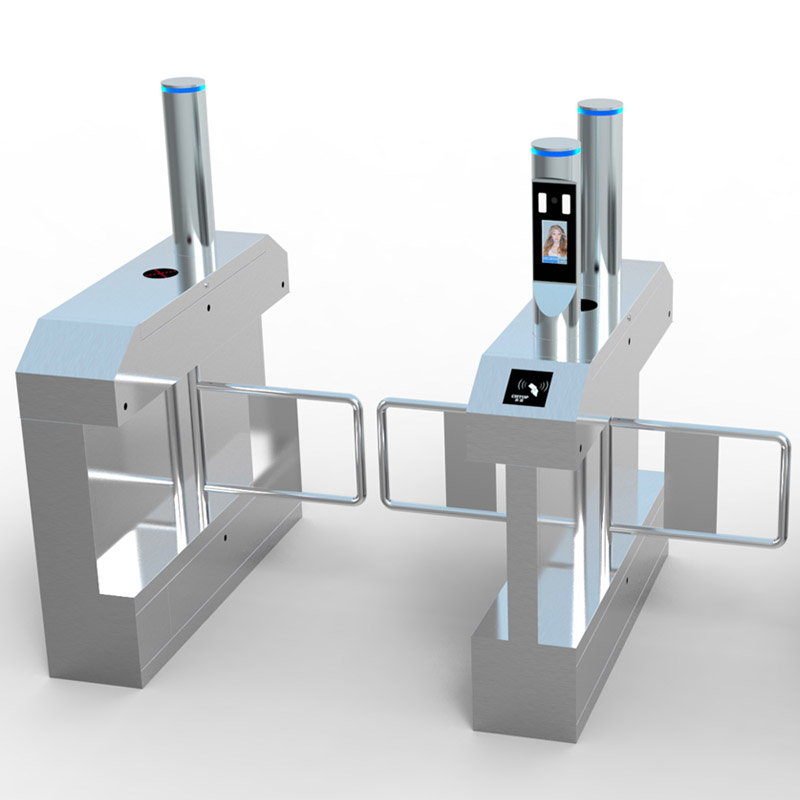 小鋼炮人臉識別閘機通道系統