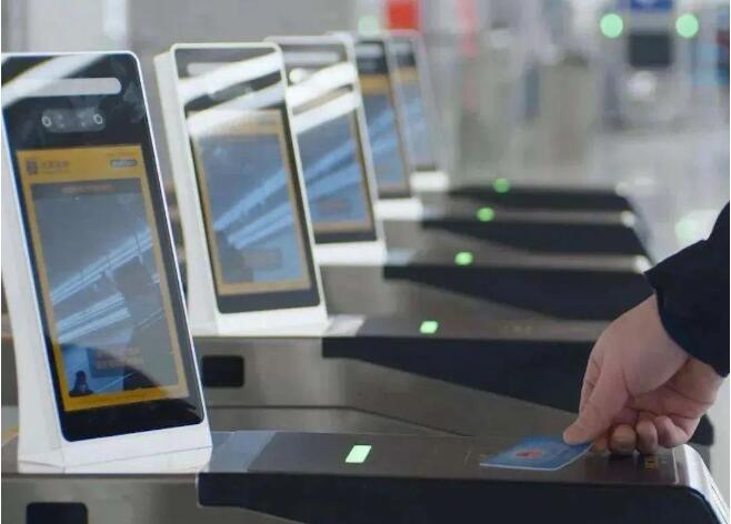 閘機內置社保卡讀卡器